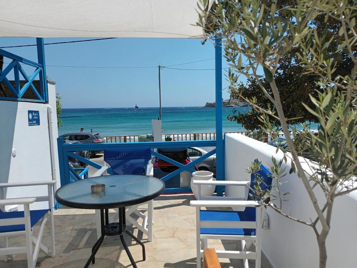 Roula'S Suites Andros Town Bagian luar foto
