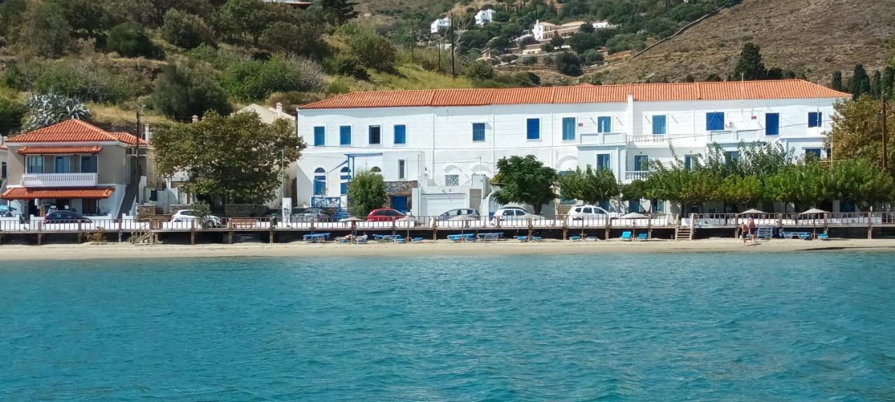 Roula'S Suites Andros Town Bagian luar foto